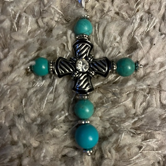 Turquoise cross necklace - Picture 2 of 4
